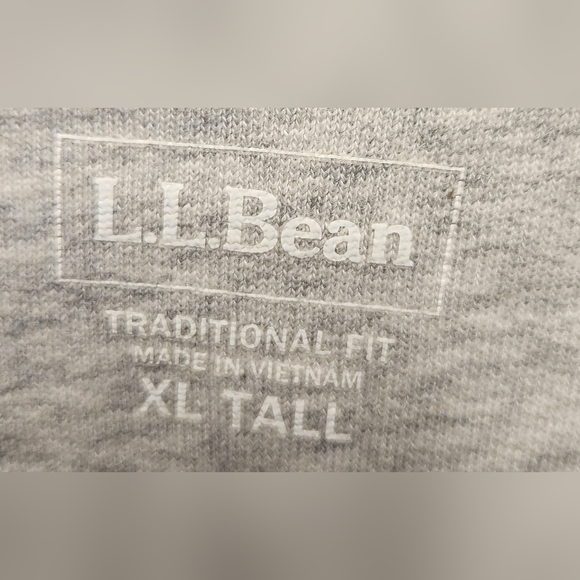 L.L. Bean  - Men's Traditional Fit Sweatshirt - Size XLT - Heather Gray - Picture 3 of 4